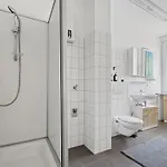 Zentrale Fuer 12 Gaeste Nahe Schlossplatz 아파트