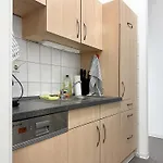 아파트 Zentrale Fuer 12 Gaeste Nahe Schlossplatz 슈투트가르트