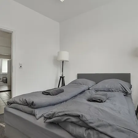 아파트 Zentrale Fuer 12 Gaeste Nahe Schlossplatz *