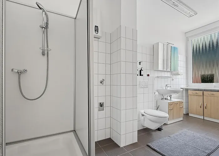 Zentrale Fuer 12 Gaeste Nahe Schlossplatz アパート