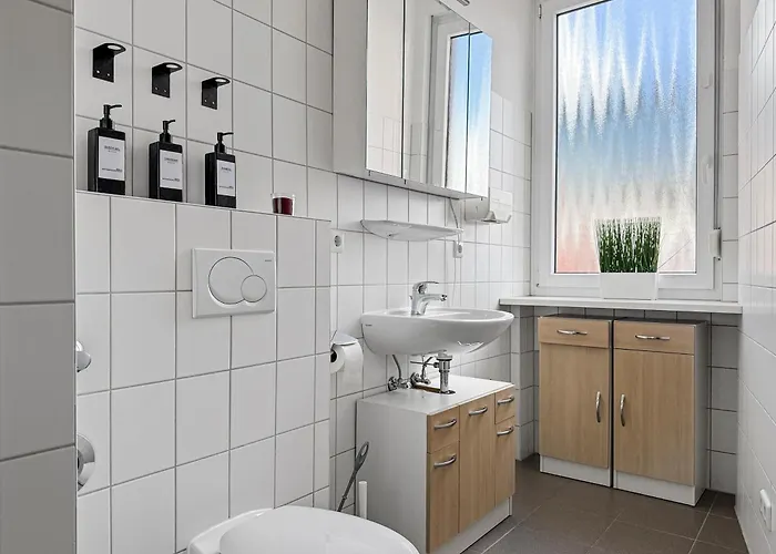 Zentrale Fuer 12 Gaeste Nahe Schlossplatz アパート シュトゥットガルト