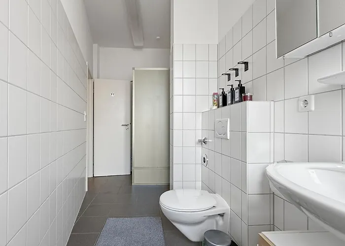 Zentrale Fuer 12 Gaeste Nahe Schlossplatz アパート *