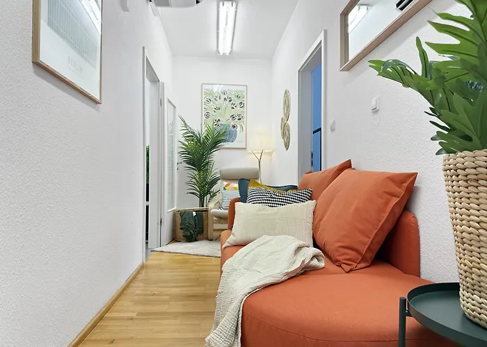 Zentrale Fuer 12 Gaeste Nahe Schlossplatz シュトゥットガルト